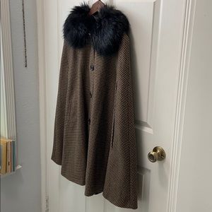 Zara Houndstooth brown and black cape